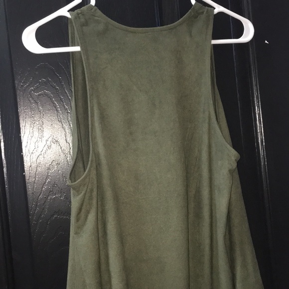 NEW Belle Du Jour Green Short Sleeve Cardigan - Picture 2 of 3